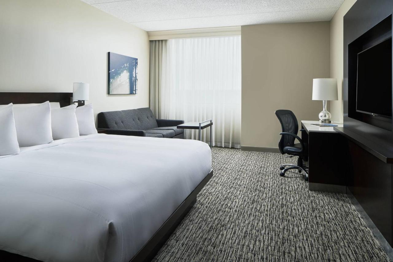 Pittsburgh Marriott North Hotel Cranberry Township Bagian luar foto