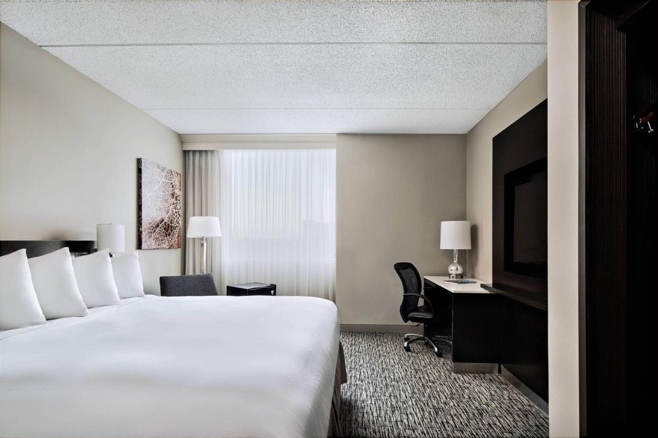 Pittsburgh Marriott North Hotel Cranberry Township Bagian luar foto