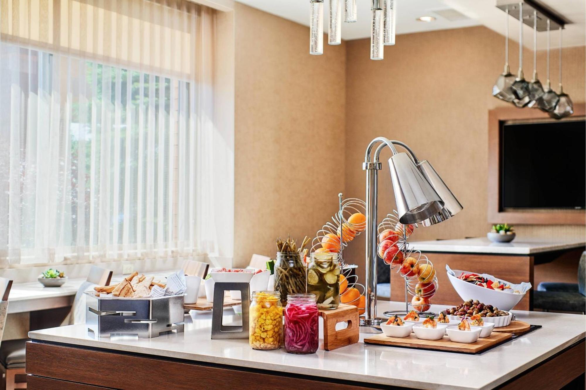 Pittsburgh Marriott North Hotel Cranberry Township Bagian luar foto