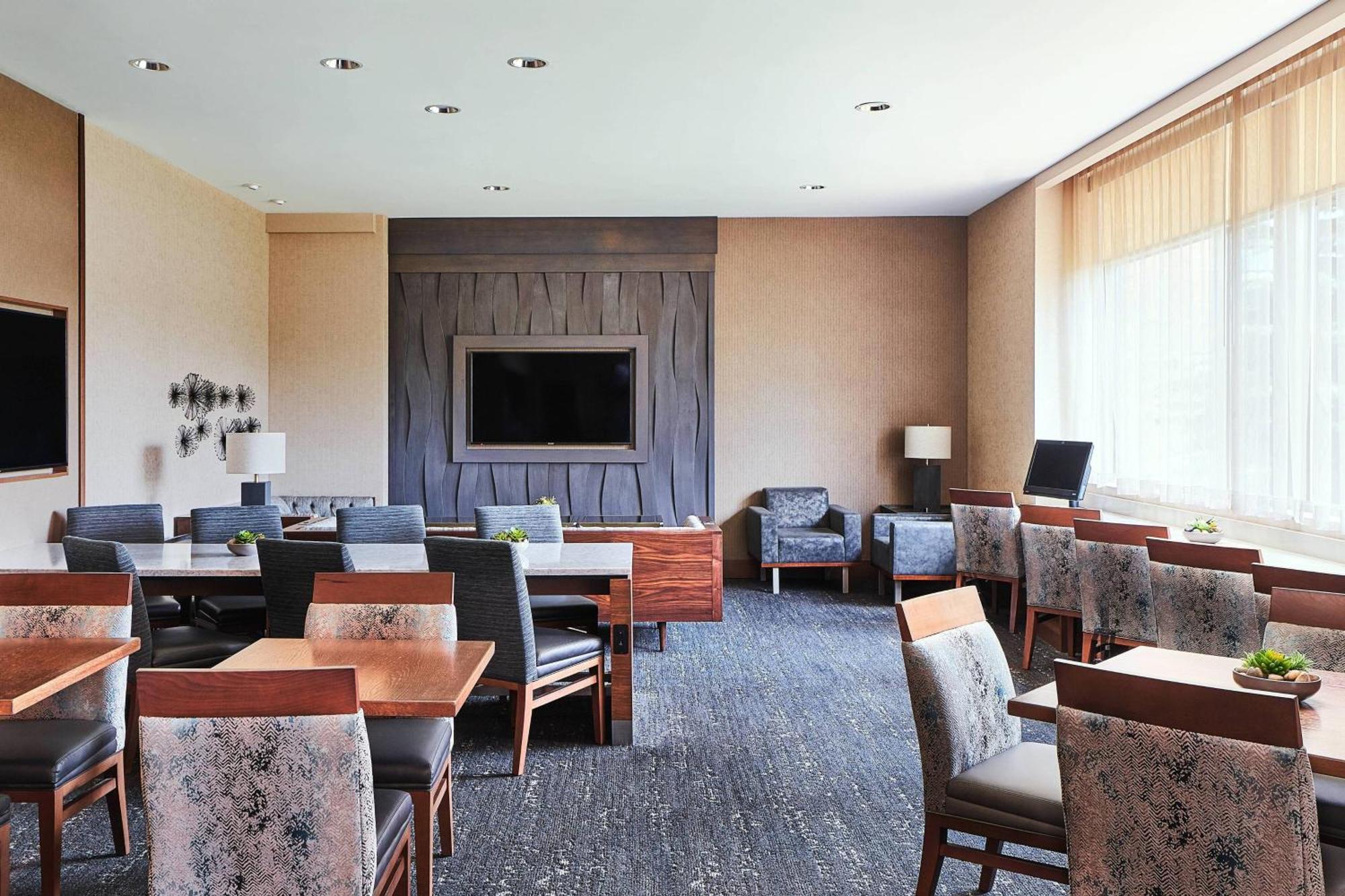 Pittsburgh Marriott North Hotel Cranberry Township Bagian luar foto