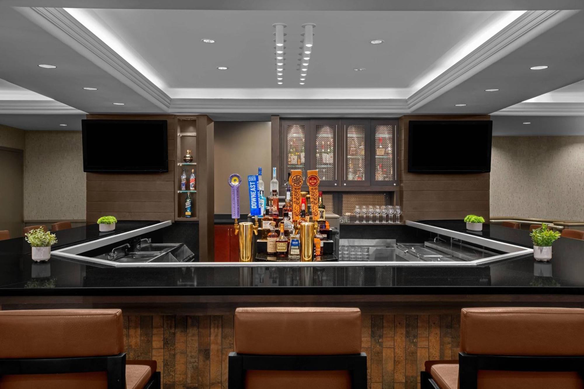 Pittsburgh Marriott North Hotel Cranberry Township Bagian luar foto