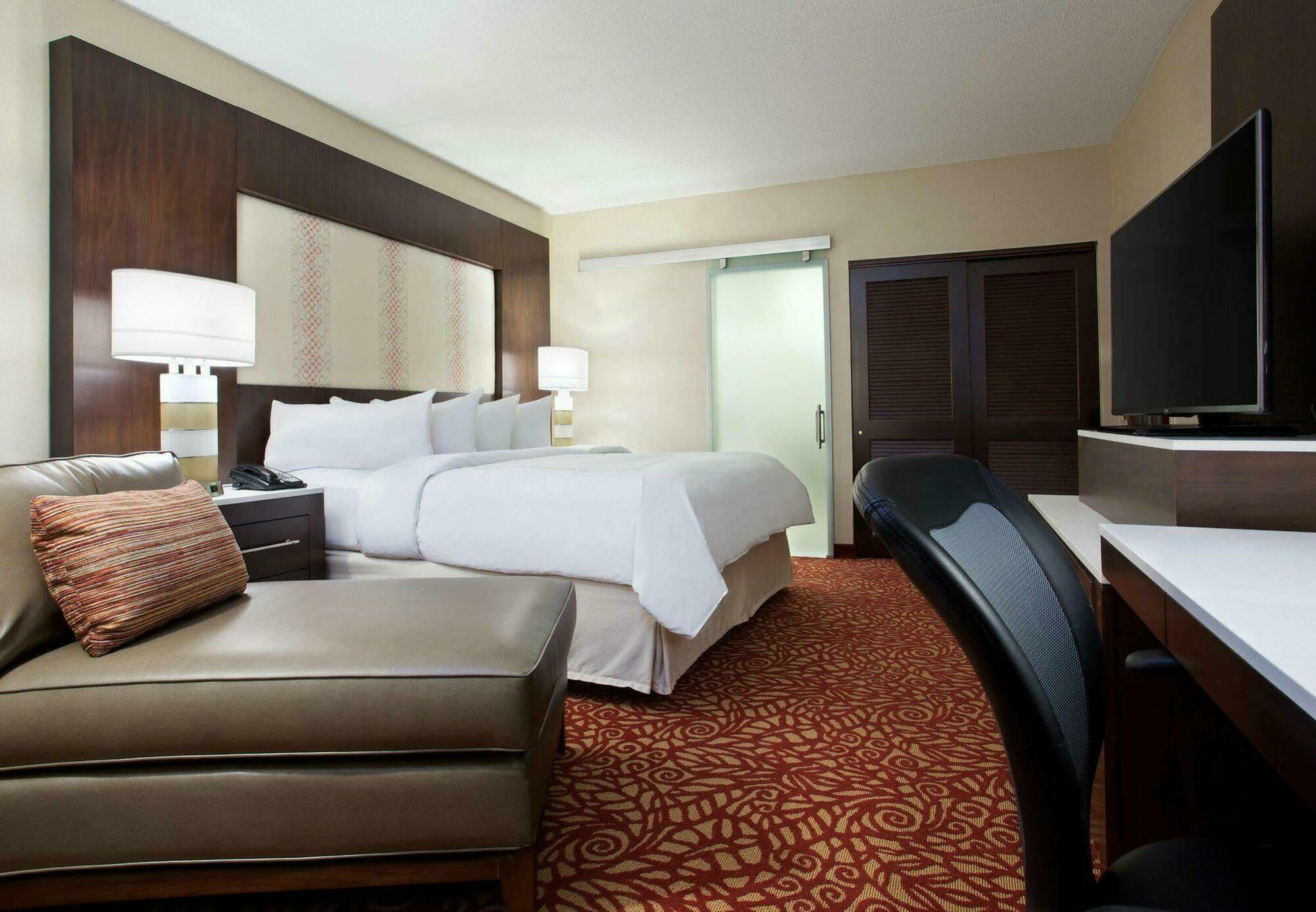 Pittsburgh Marriott North Hotel Cranberry Township Bagian luar foto